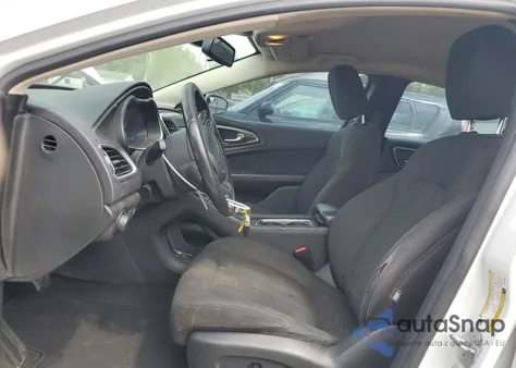 2015 Chrysler 200 Limited из США, поврежденный, VIN 1C3CCCABXFN705605